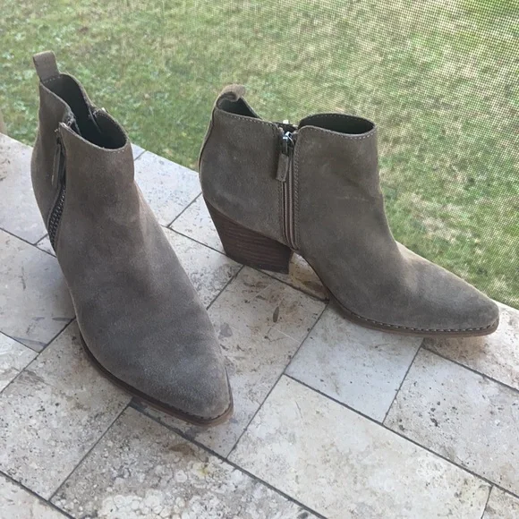Franco Fortini Ankle Booties with heel TAUPE - Picture 11 of 13